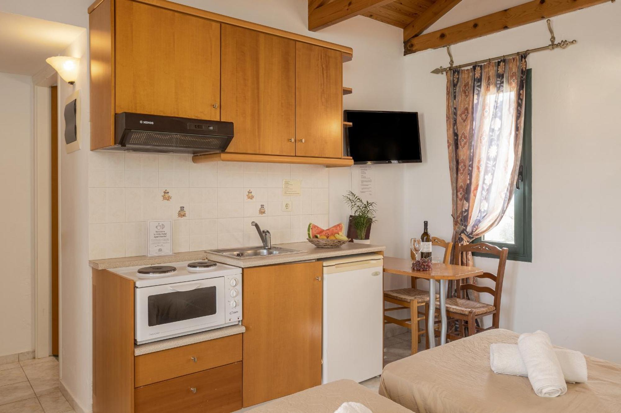 Irida Aparthotel Malia By Estia מראה חיצוני תמונה