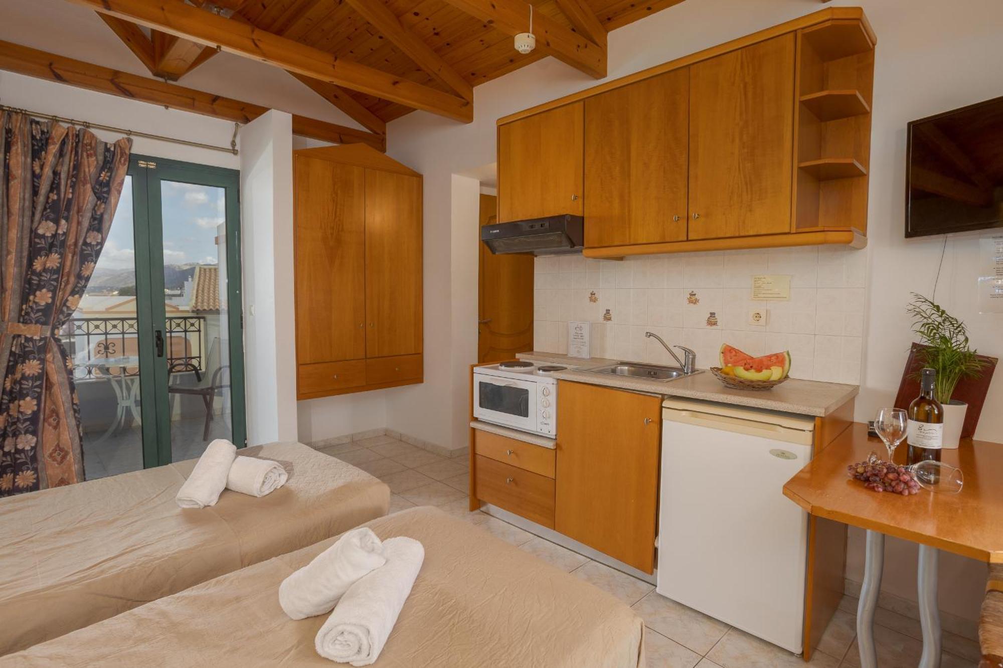 Irida Aparthotel Malia By Estia מראה חיצוני תמונה