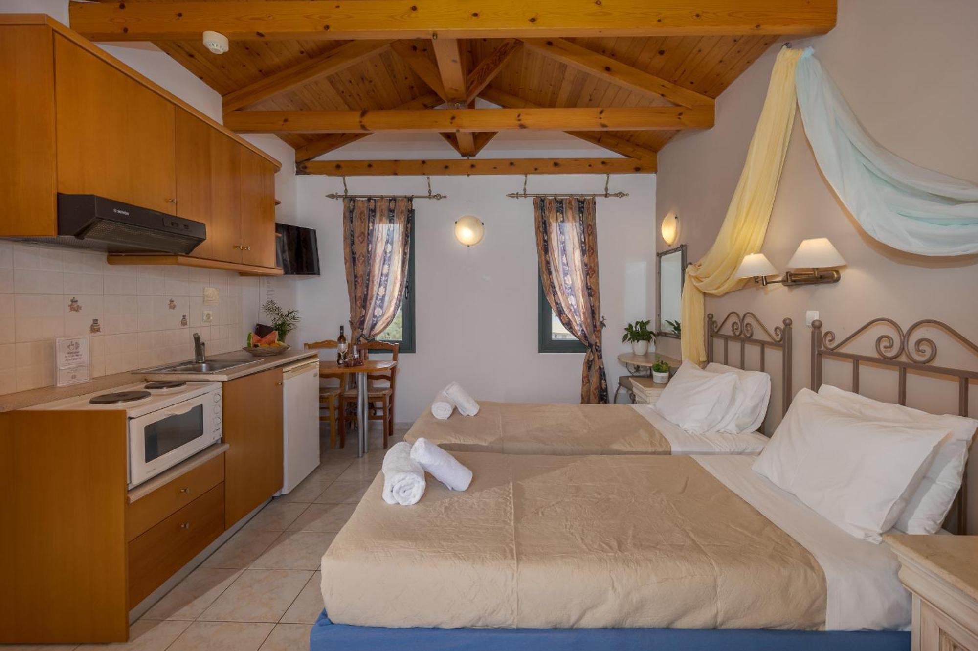 Irida Aparthotel Malia By Estia מראה חיצוני תמונה
