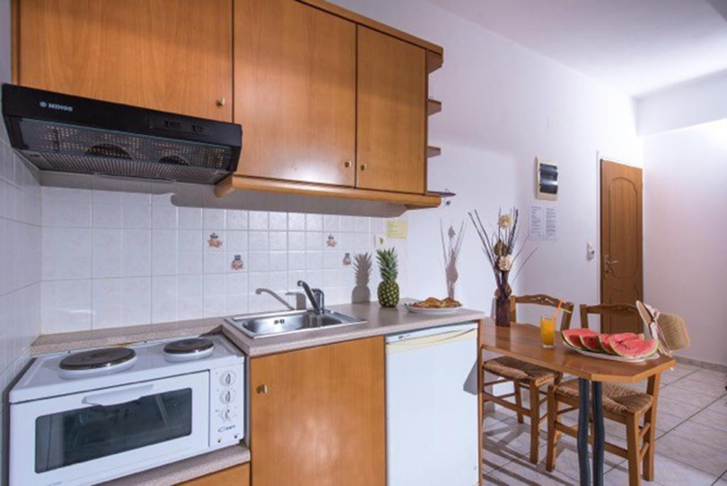 Irida Aparthotel Malia By Estia מראה חיצוני תמונה